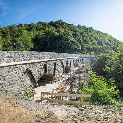The viaduct under Nasirec during renovation.