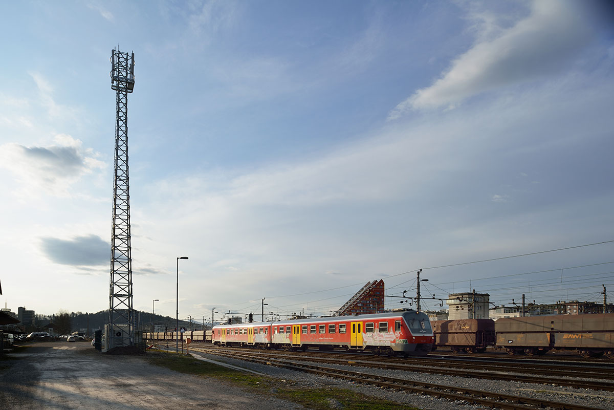 Implementation Of The Digital GSM R Radio System DRI Implementation Of The Digital GSM R Radio System DRI